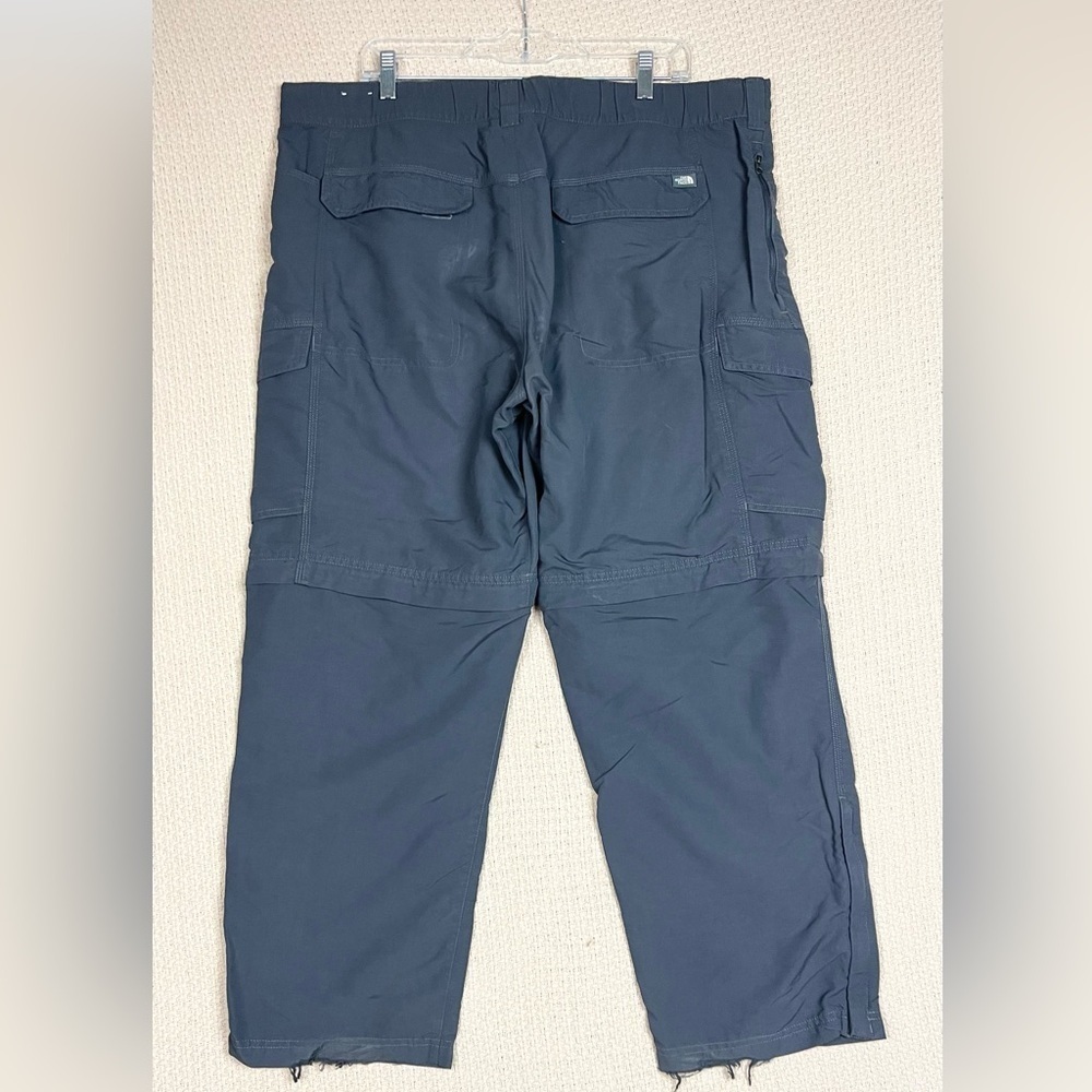 The North Face Cargo Pants Men's Size XL Grey Pants - Picture 10 of 10